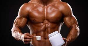Whey Protein e Creatina: Combinação para aumentar a força e o volume muscular